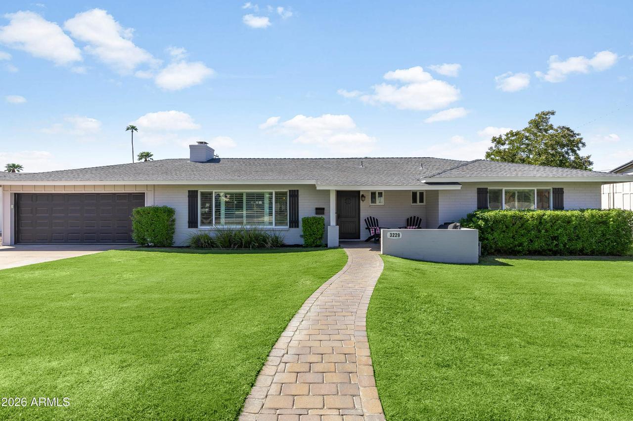 3229 E Montecito Ave., Phoenix, AZ 85018