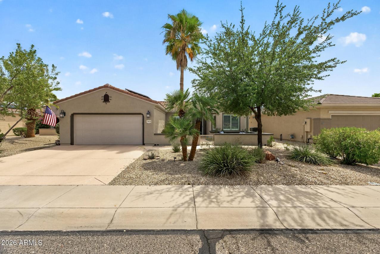 19925 N Turquoise Point, Surprise, AZ 85387