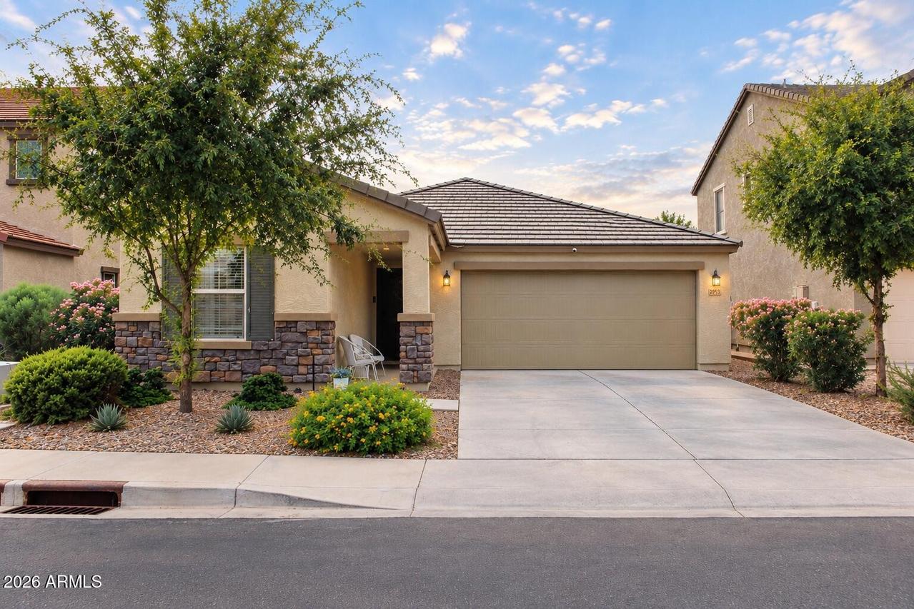 2955 E Farmdale Ave., Mesa, AZ 85204