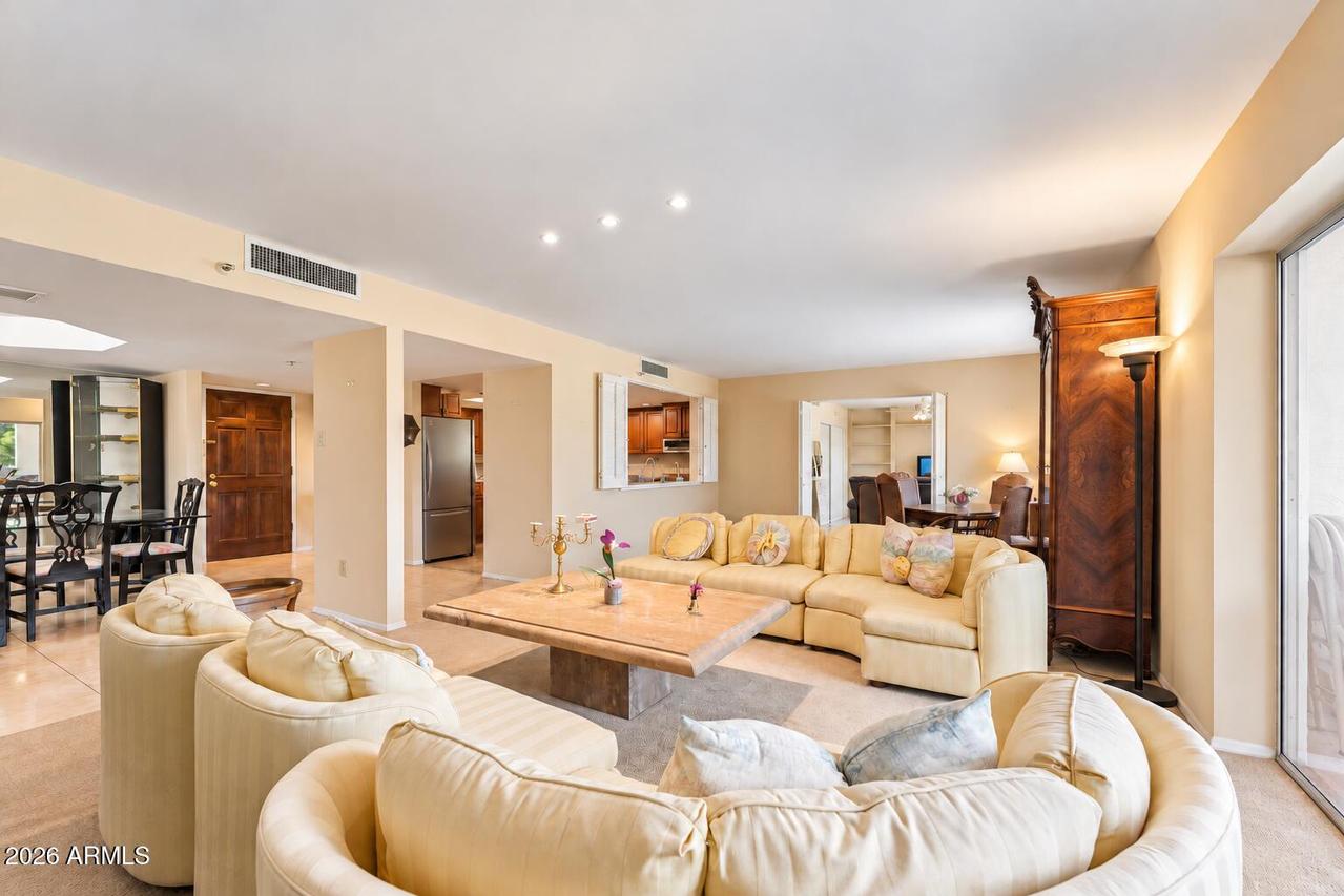 7860 E Camelback Rd. #206, Scottsdale, AZ 85251