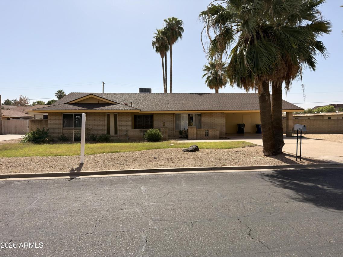 1903 E Fairfield St., Mesa, AZ 85203