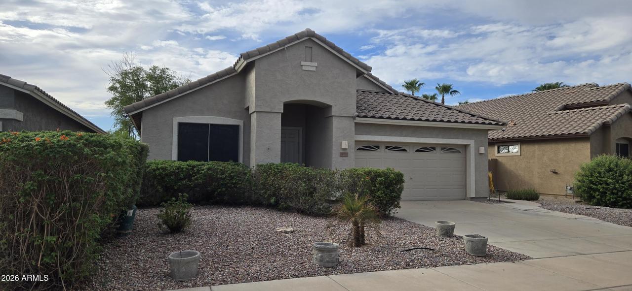 29922 N Little Leaf Dr., San Tan Valley, AZ 85143