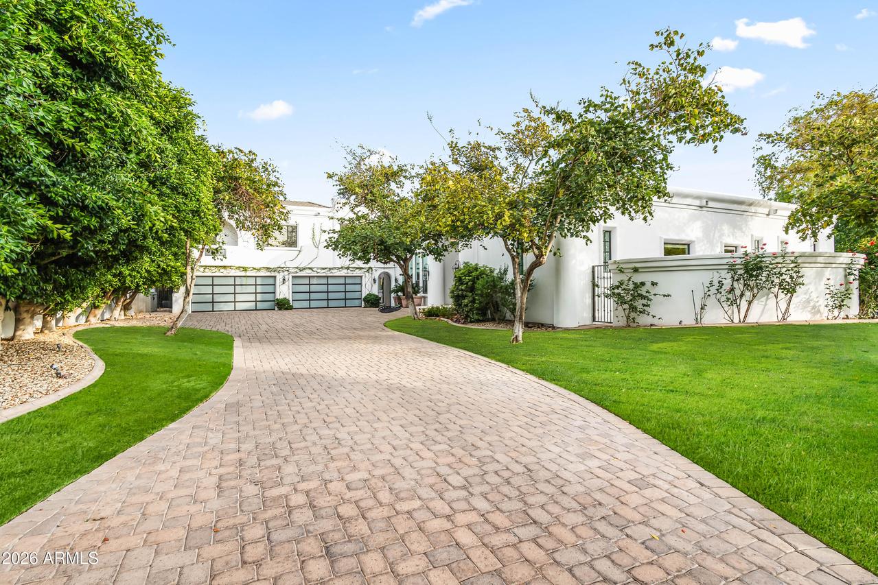 4725 N Launfal Ave., Phoenix, AZ 85018