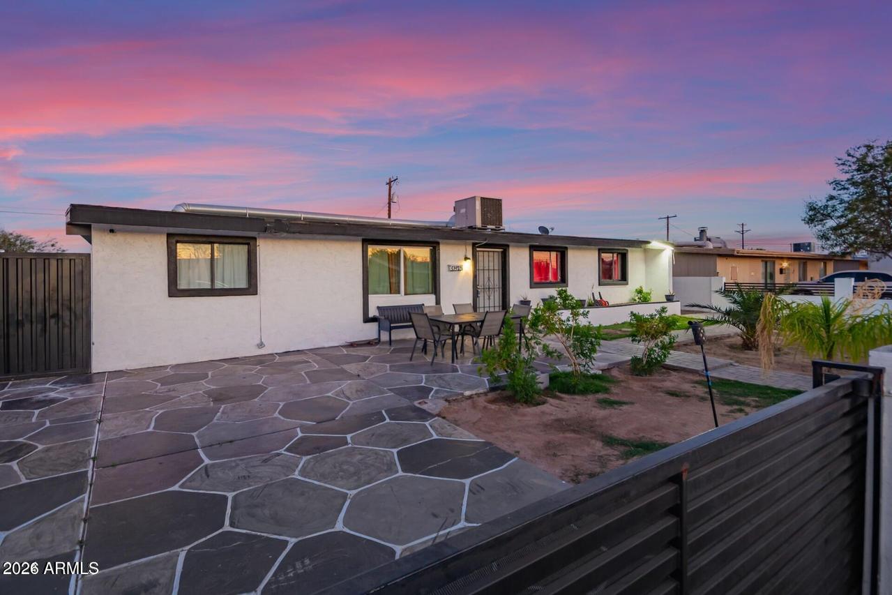 3815 N 50th Dr., Phoenix, AZ 85031