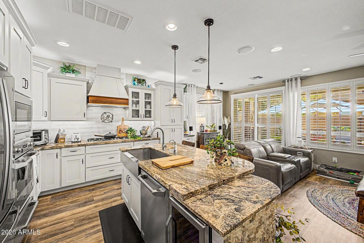 845 E Silversword Ln., Queen Creek, AZ 85140