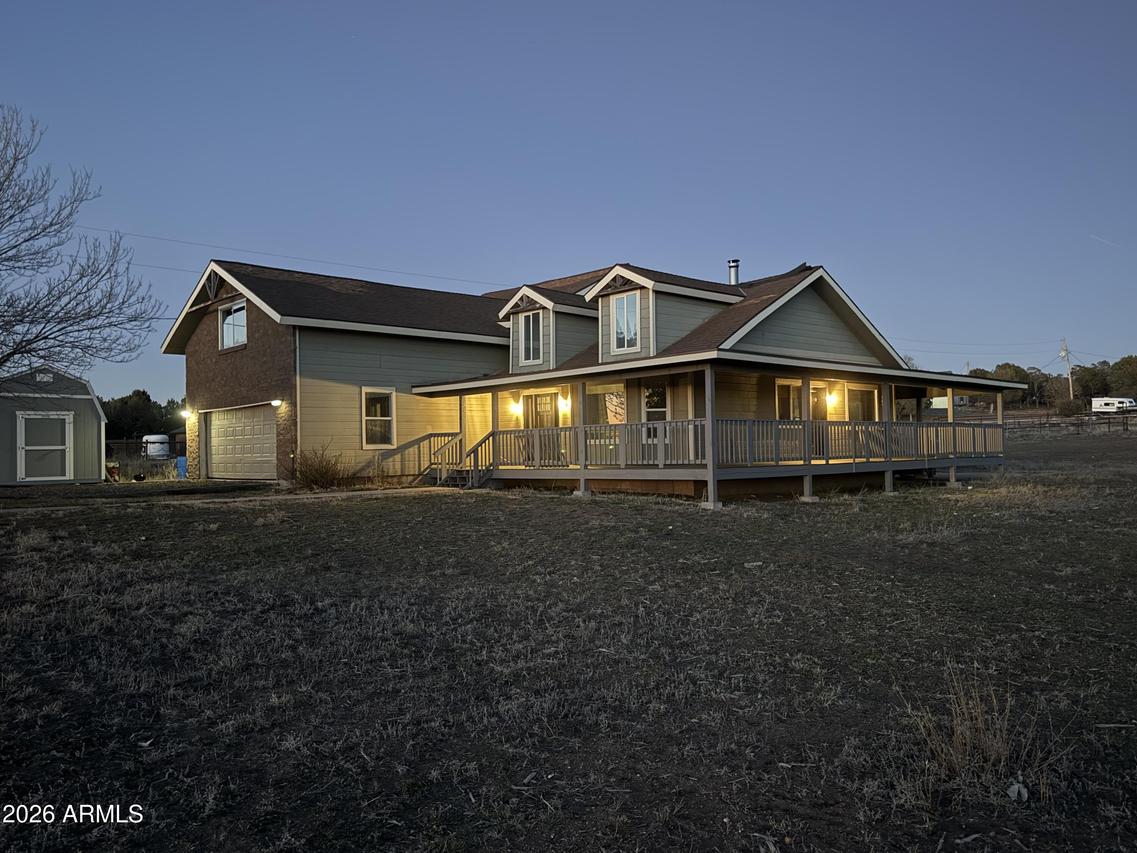 2185 Graphite Rd., Clay Springs, AZ 85923