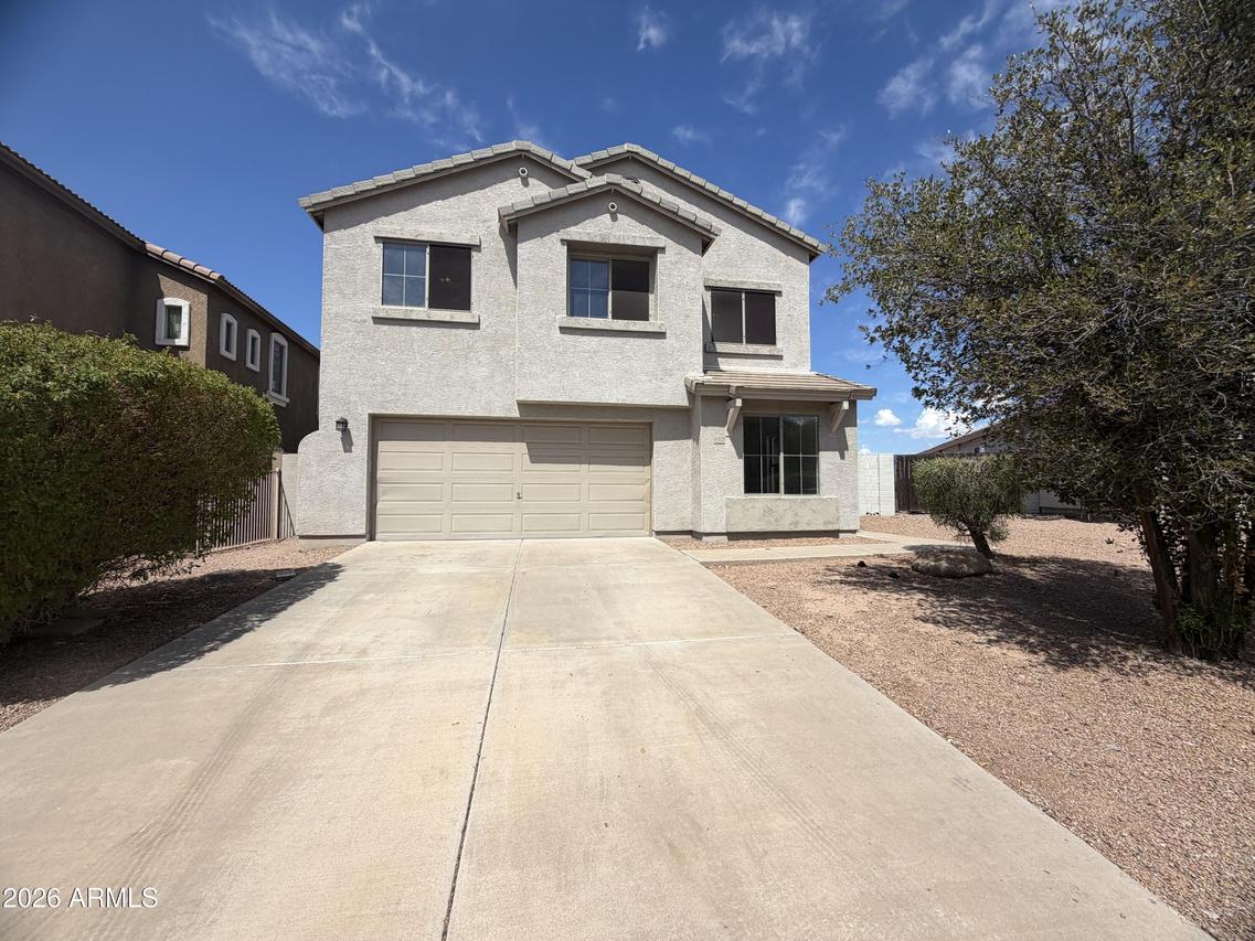 544 E Christopher St., San Tan Valley, AZ 85140