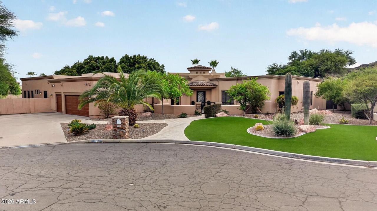 3631 E Coconino Ct., Phoenix, AZ 85044