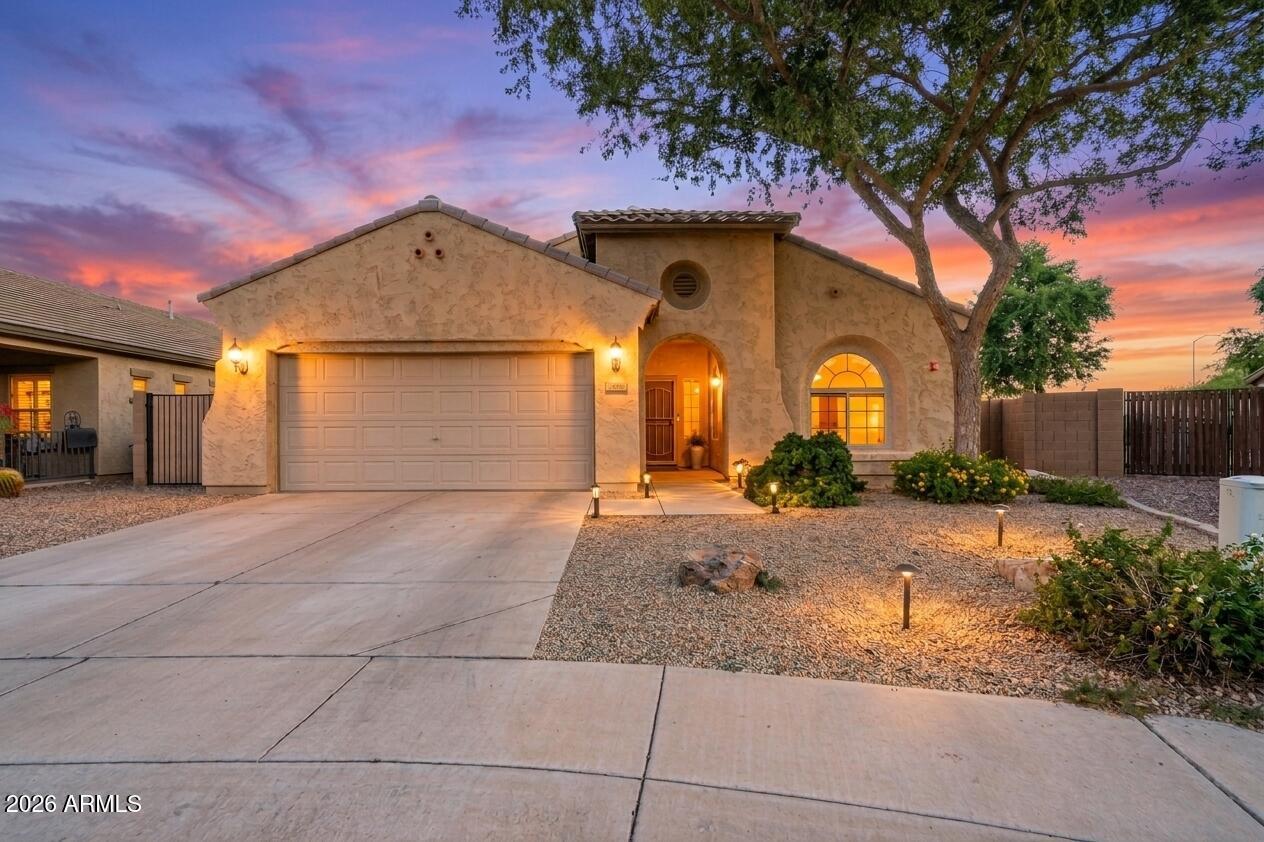 4610 S Hassett Cir., Mesa, AZ 85212