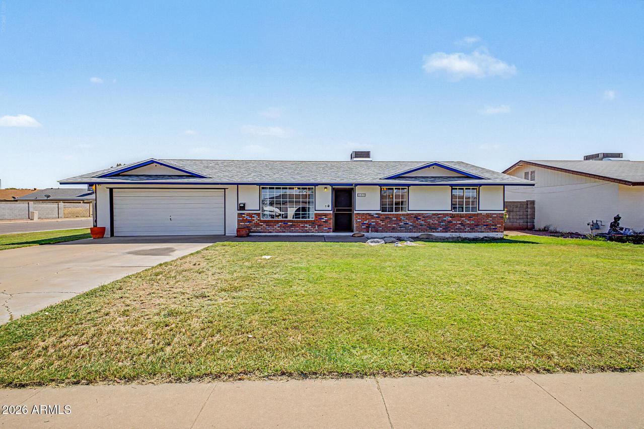 209 W Ivyglen St., Mesa, AZ 85201