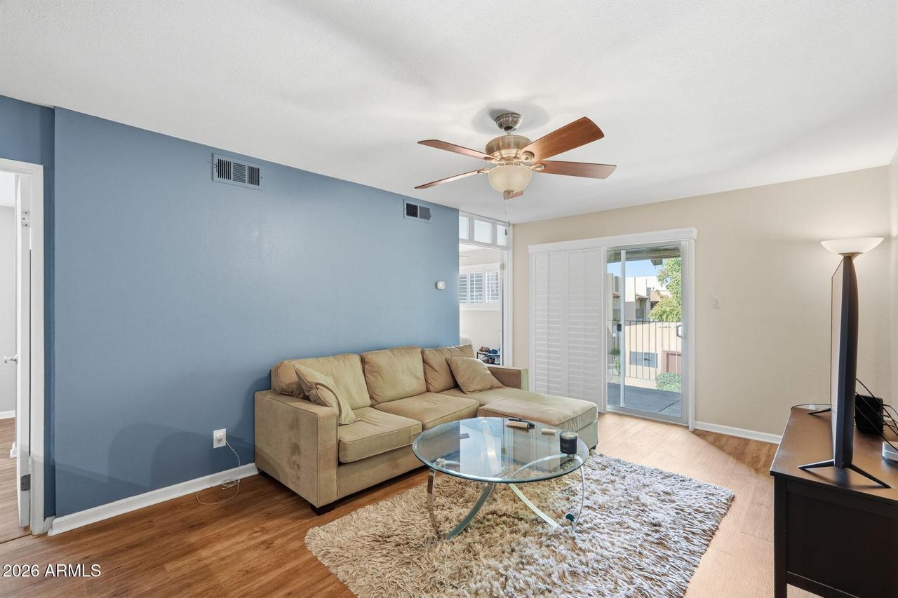5525 E Thomas Rd. #R16, Phoenix, AZ 85018