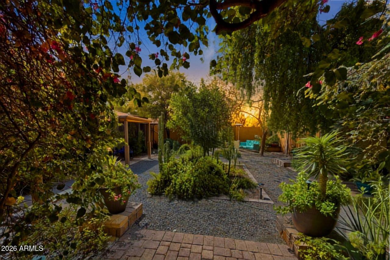 7802 E Monte Vista Rd., Scottsdale, AZ 85257