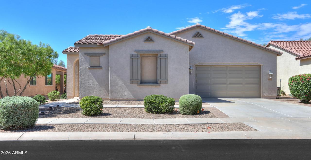 305 N Rainbow Way, Casa Grande, AZ 85194