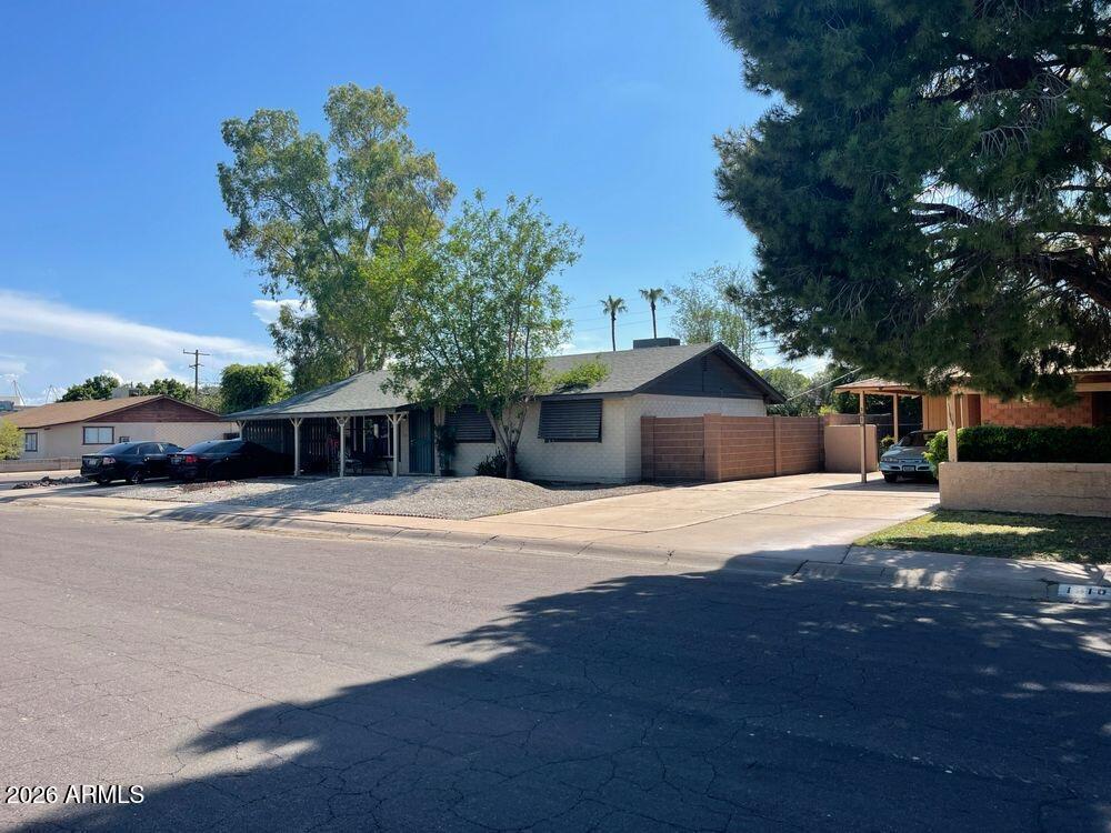 1802 N 74th St., Scottsdale, AZ 85257