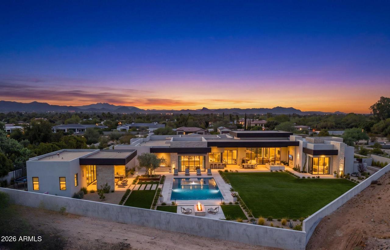 7700 N Invergordon Rd., Paradise Valley, AZ 85253