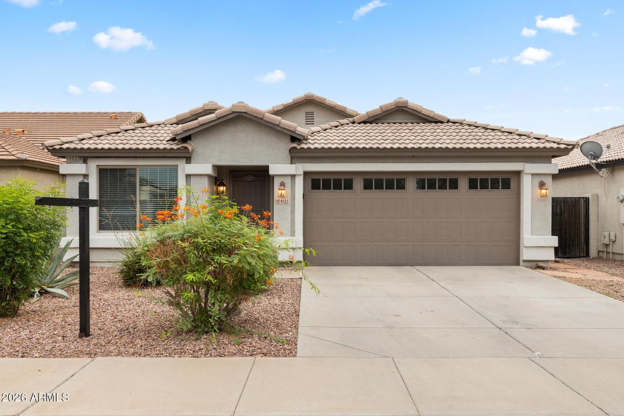 4525 S 26th Dr., Phoenix, AZ 85041