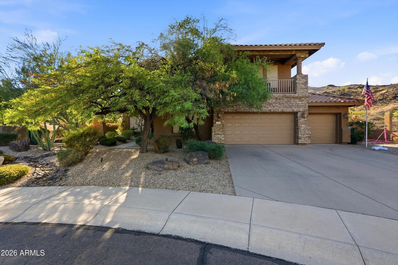 13602 S 32nd St., Phoenix, AZ 85044