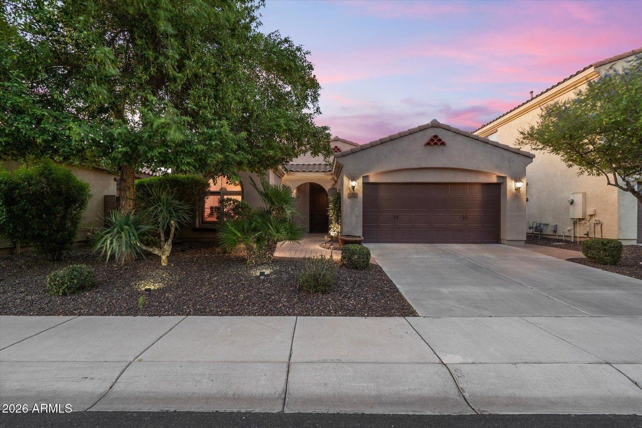 4424 E Muriel Dr., Phoenix, AZ 85032