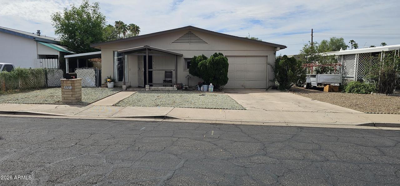 2725 E Bramble Ave., Mesa, AZ 85204