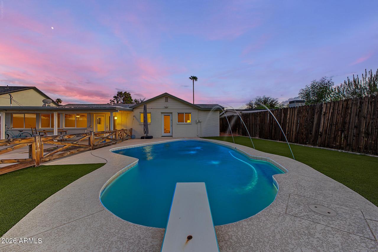 4234 E Earll Dr., Phoenix, AZ 85018