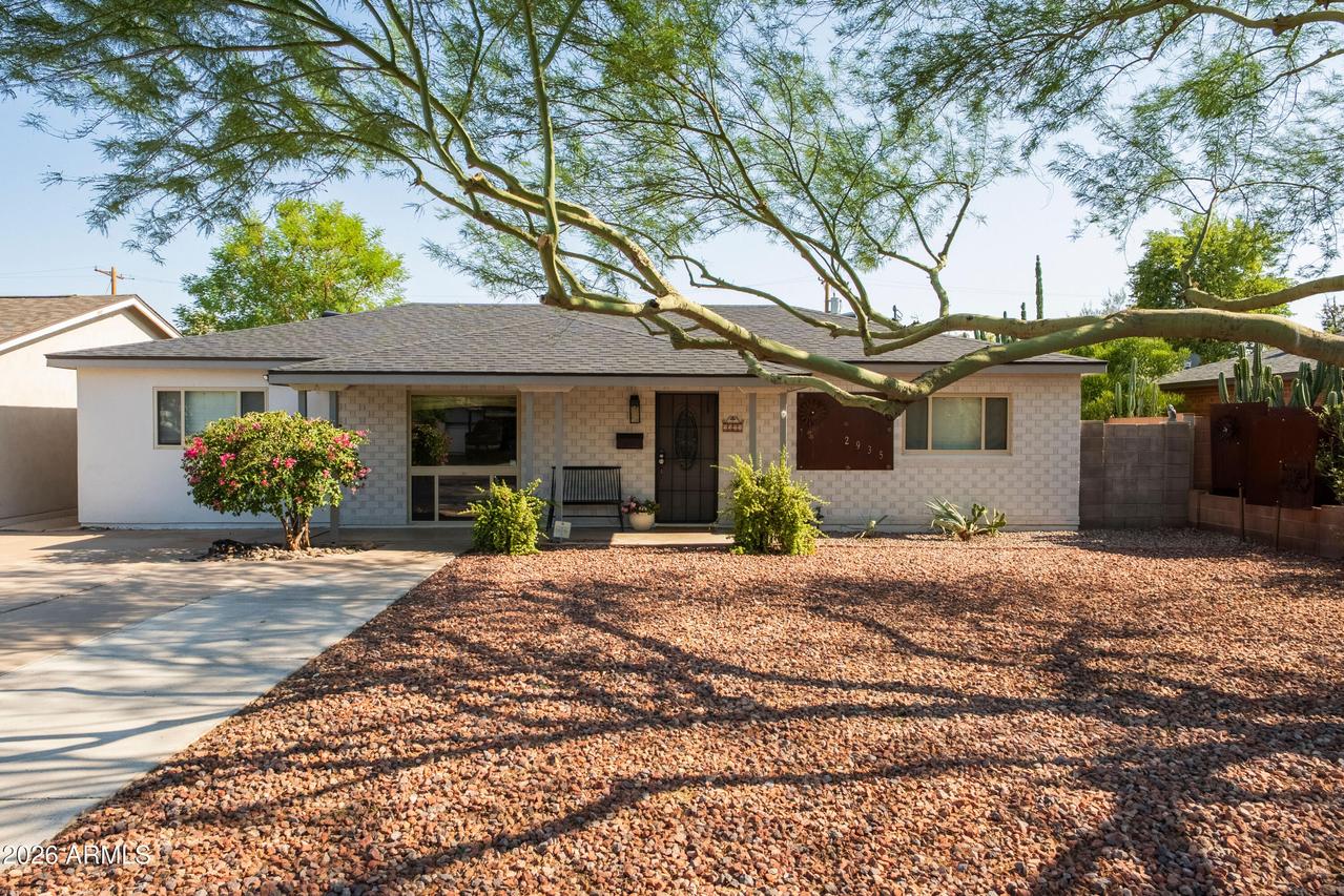 2935 E Flower St., Phoenix, AZ 85016