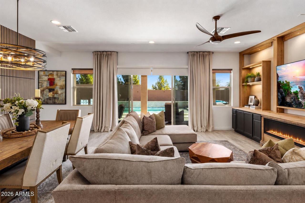 17270 W Aubrey Ln., Surprise, AZ 85378