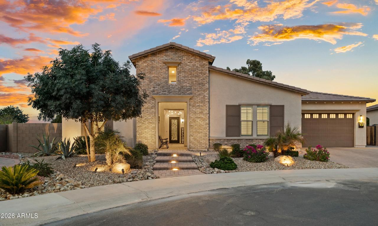 3901 S Buckskin Way, Chandler, AZ 85286