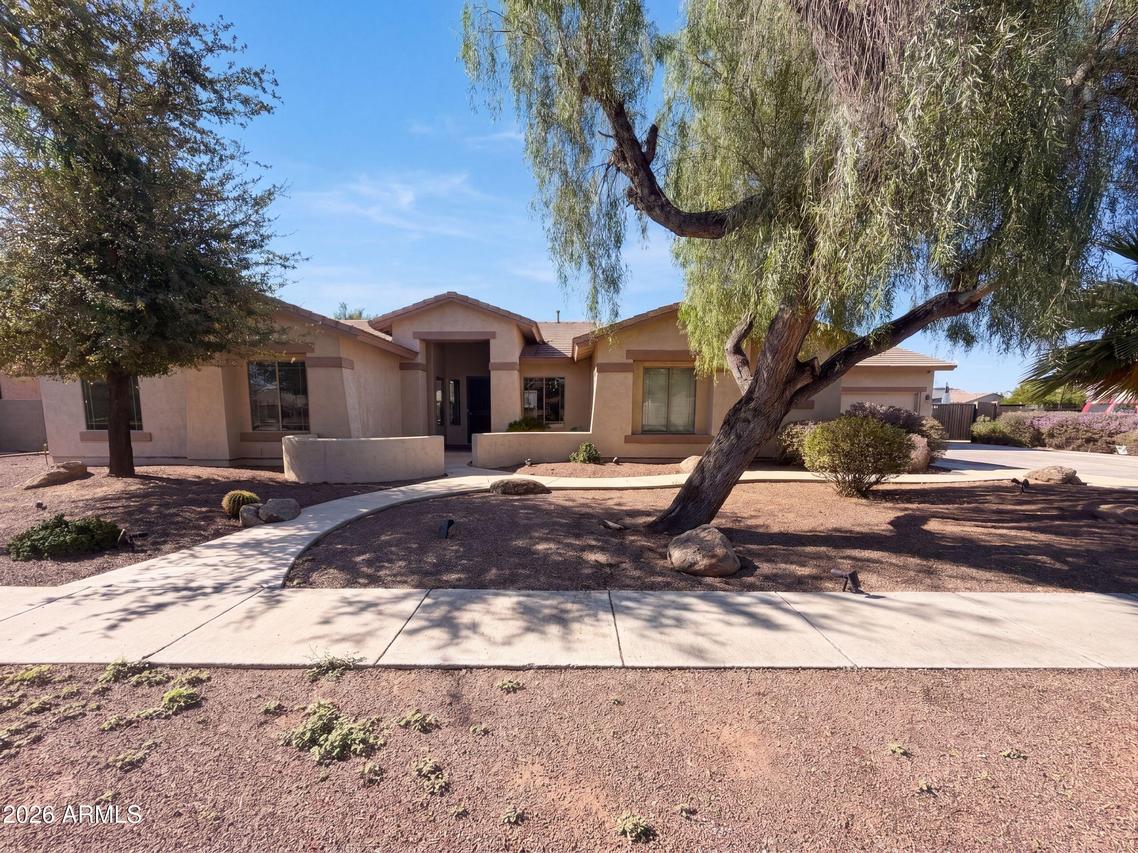 8027 W San Miguel Ave., Glendale, AZ 85303