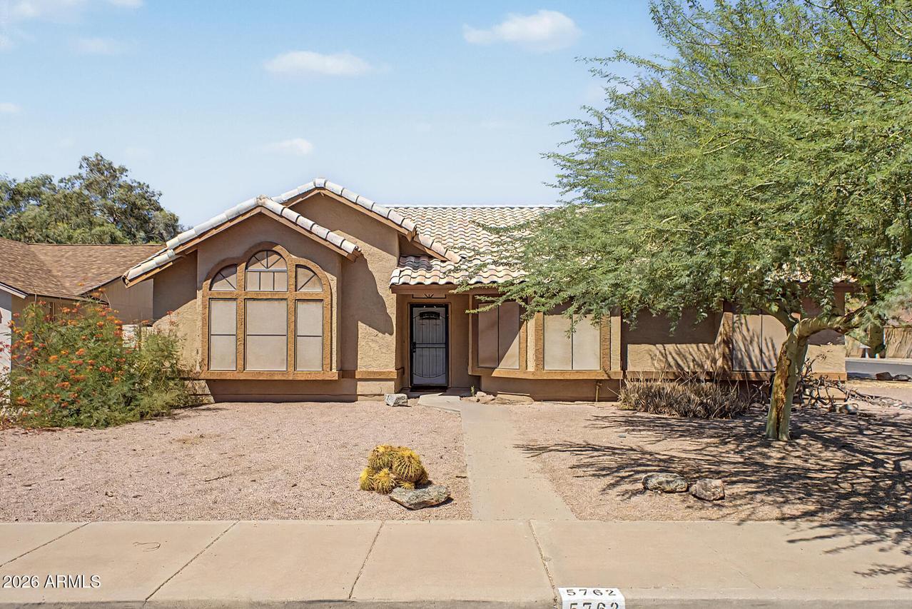 5762 E Ellis St., Mesa, AZ 85205