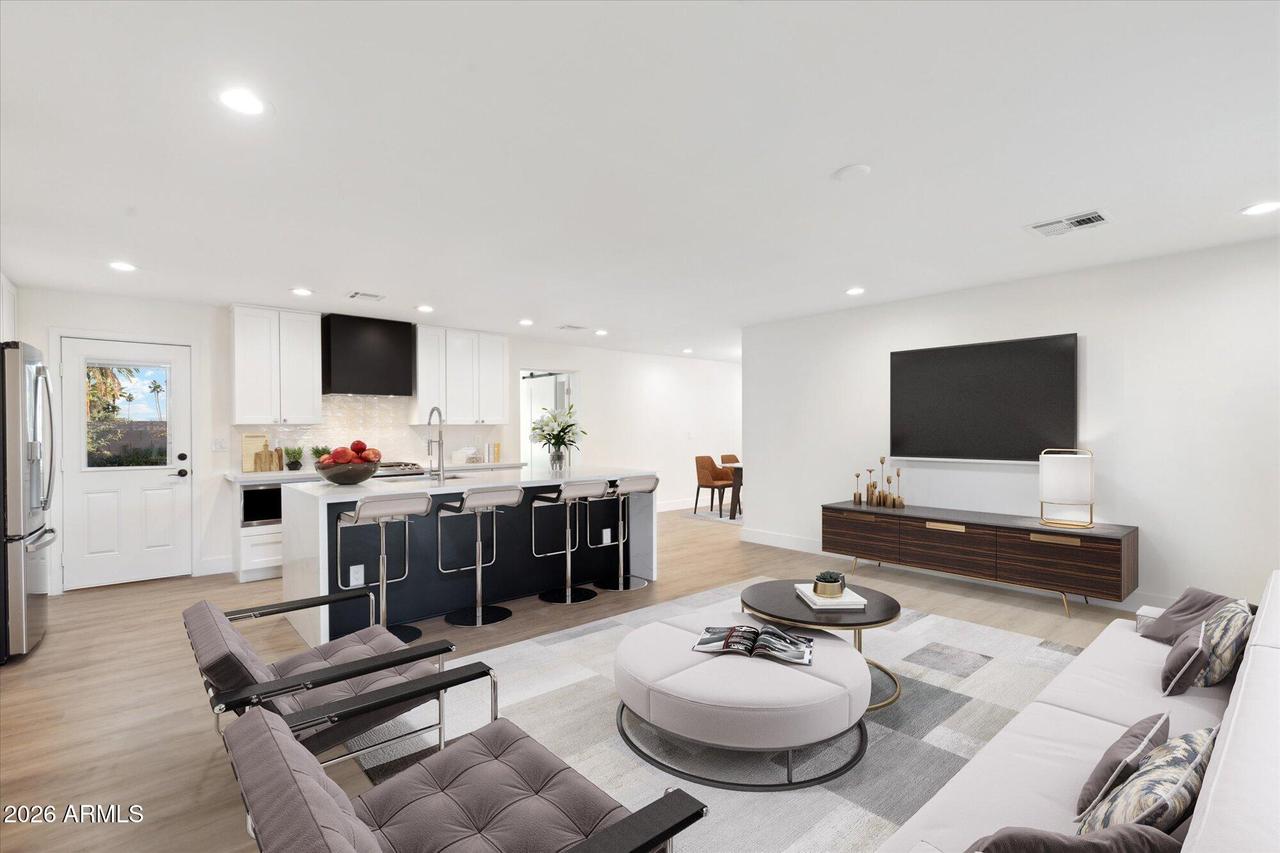 7035 E Cypress St., Scottsdale, AZ 85257