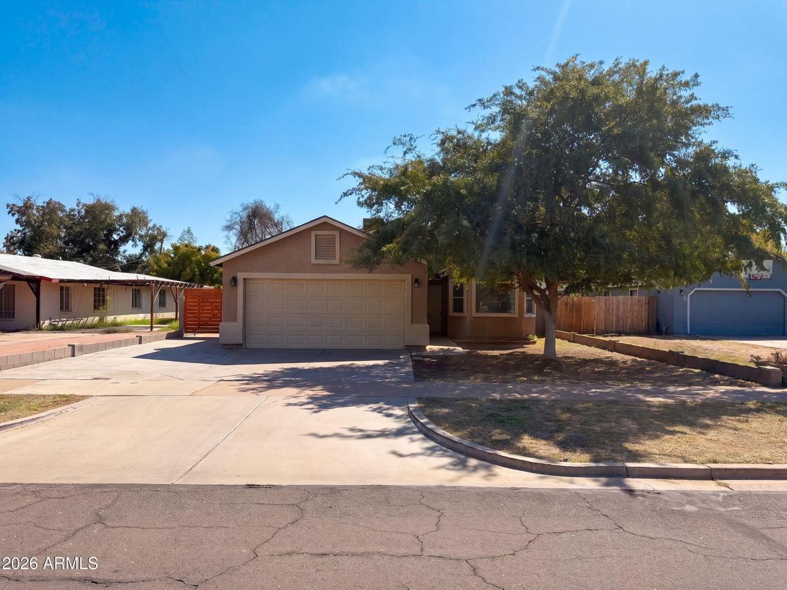 831 N Robson St., Mesa, AZ 85201