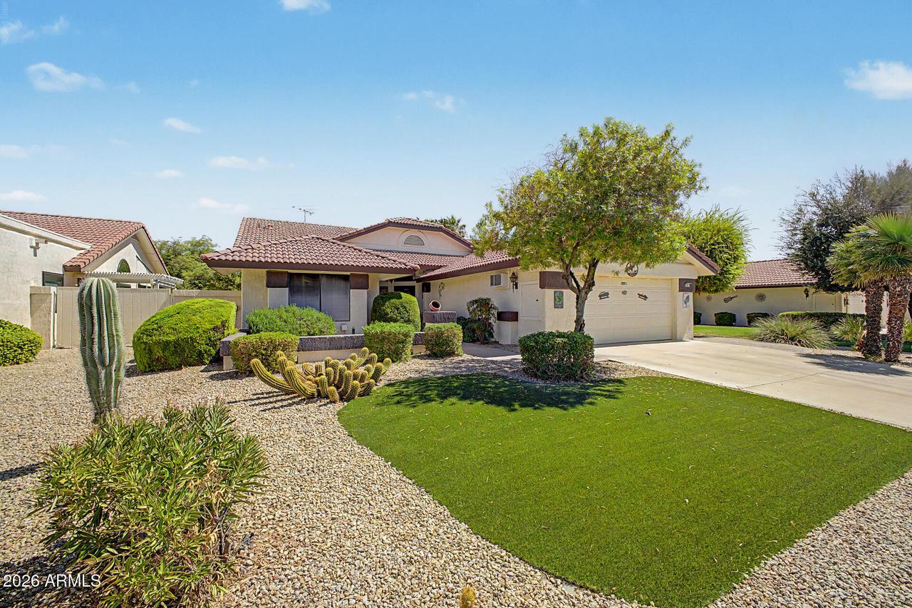 19831 N Alta Loma Dr., Sun City West, AZ 85375