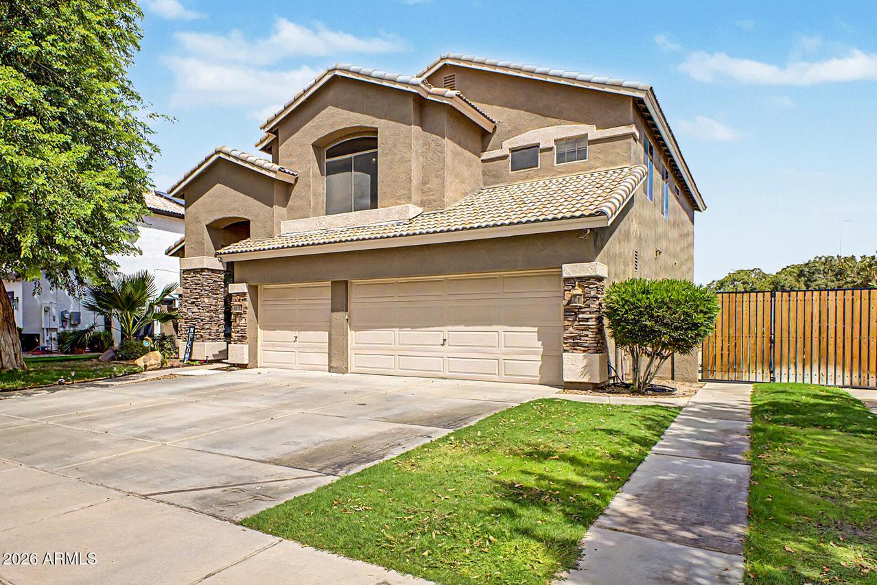 711 N Pheasant Dr., Gilbert, AZ 85234