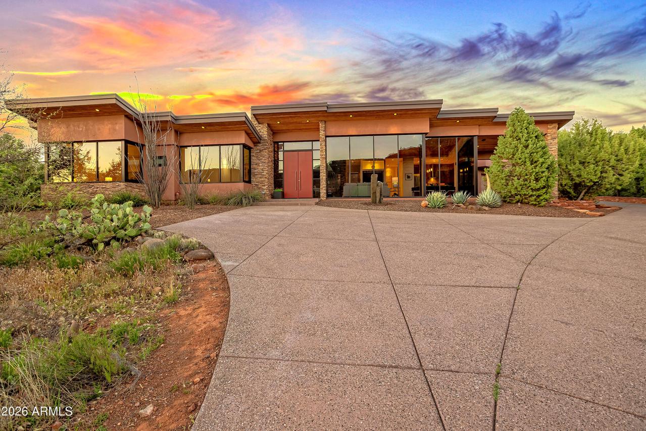 290 Cross Creek Cir., Sedona, AZ 86336