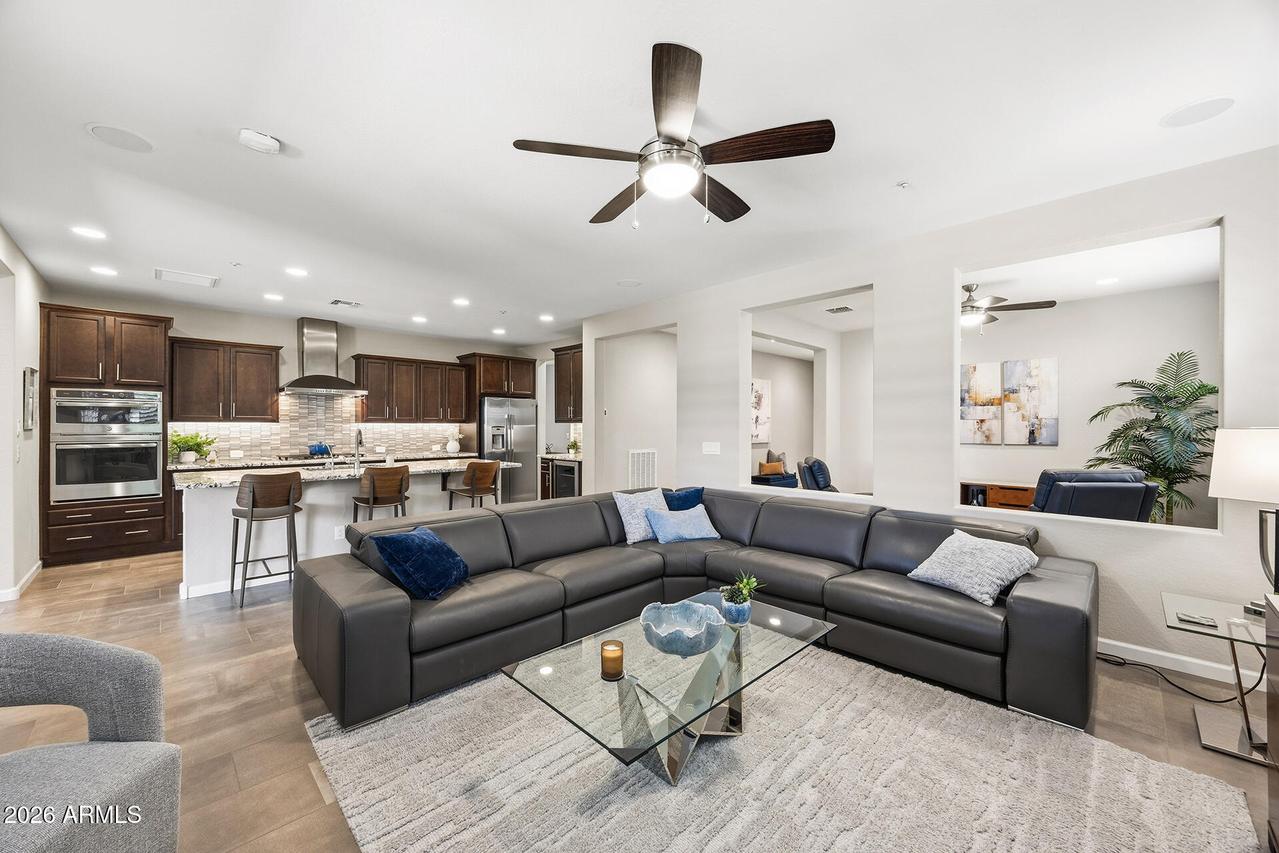 13335 W Milton Dr., Peoria, AZ 85383