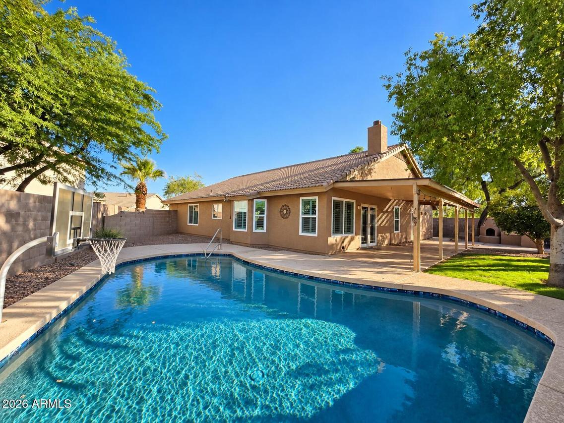4438 W Calle Lejos Ln., Glendale, AZ 85310