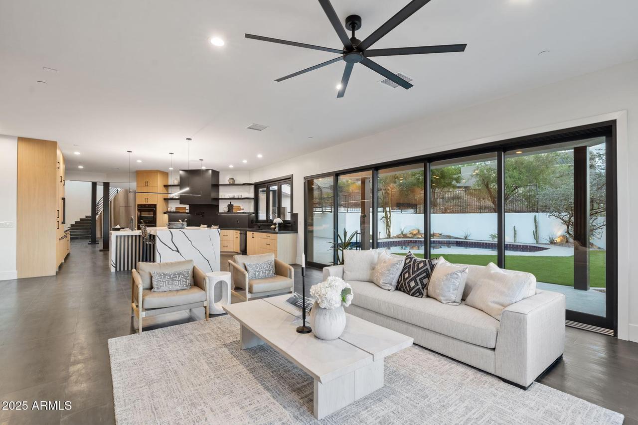3135 E Palo Verde Dr., Phoenix, AZ 85016