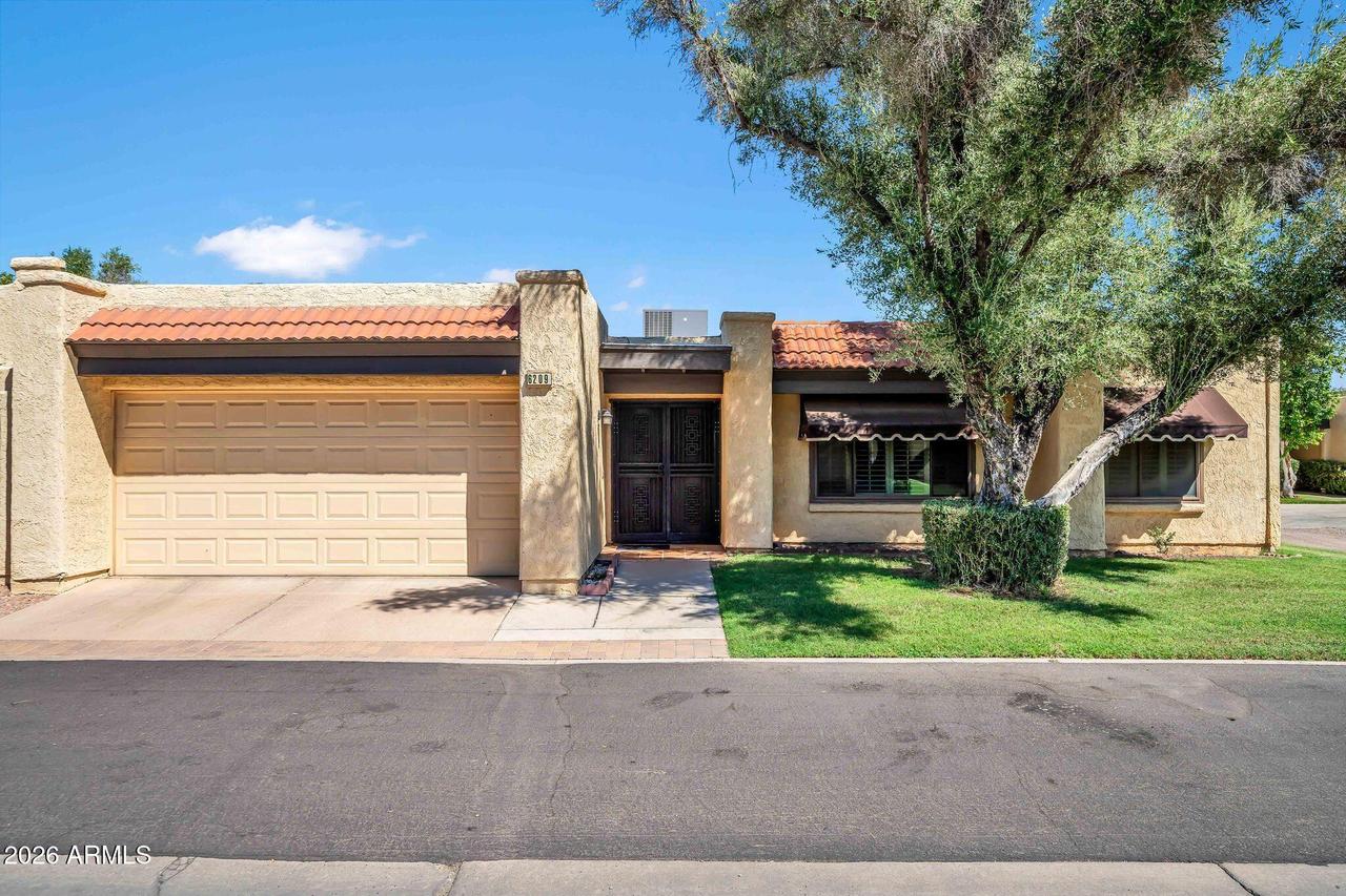 6209 N 22nd Dr., Phoenix, AZ 85015