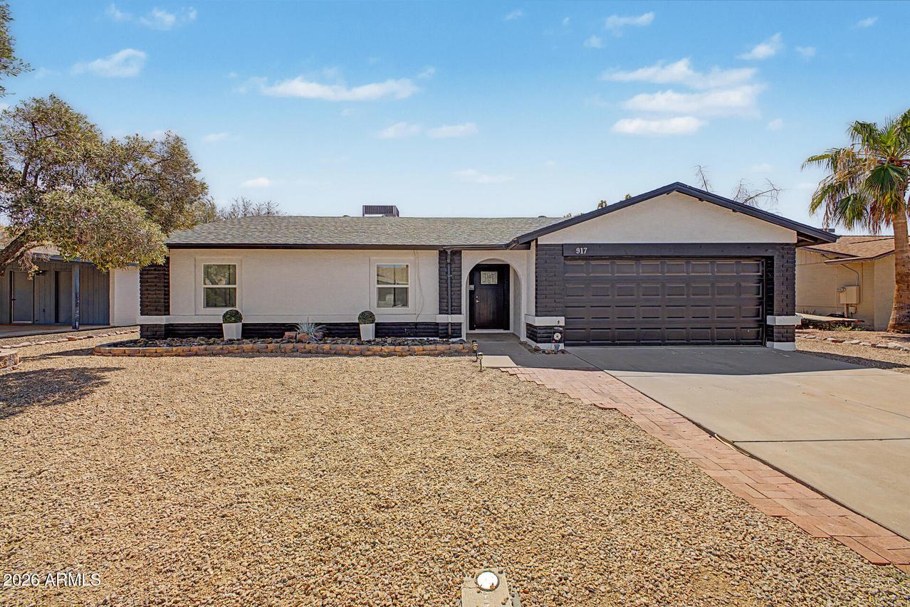917 W Mission Dr., Chandler, AZ 85225