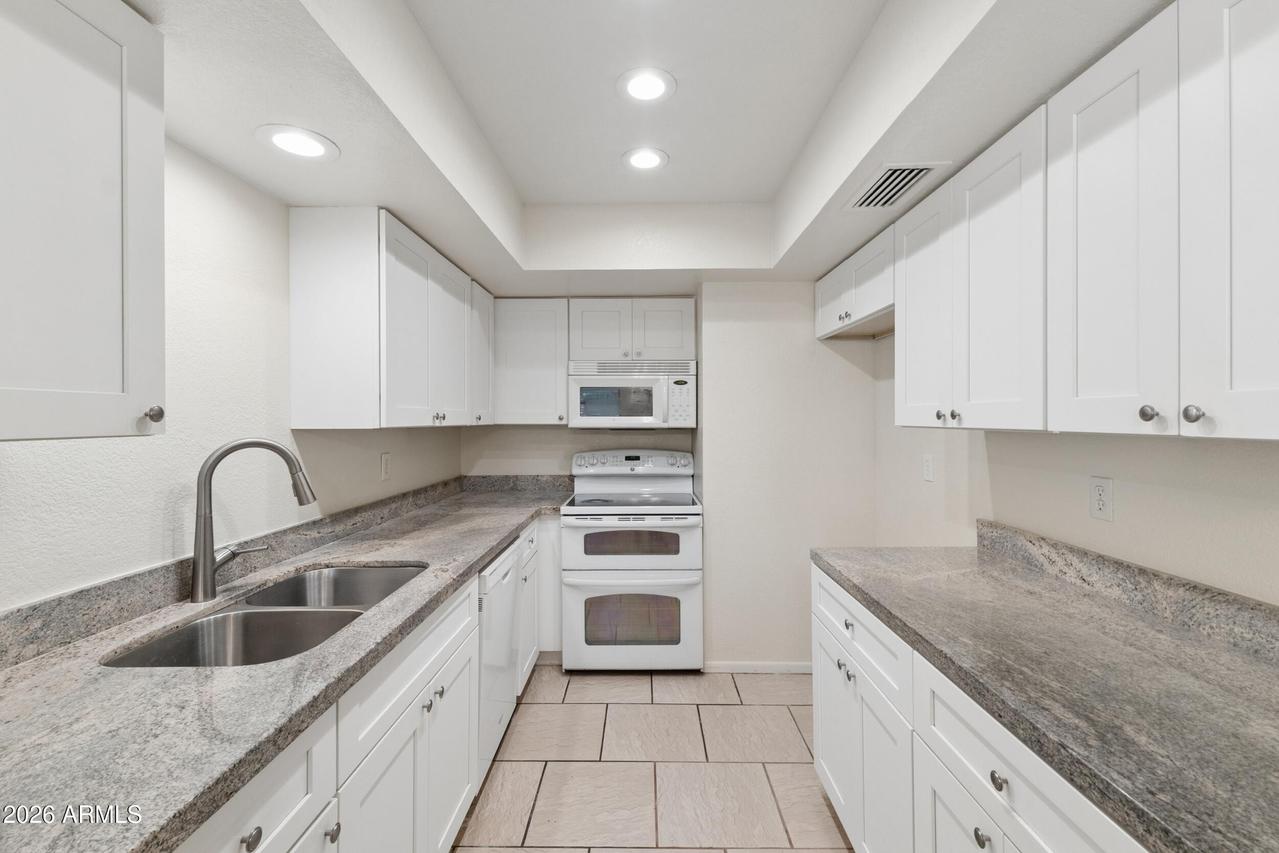 2146 W Isabella Ave. #153, Mesa, AZ 85202