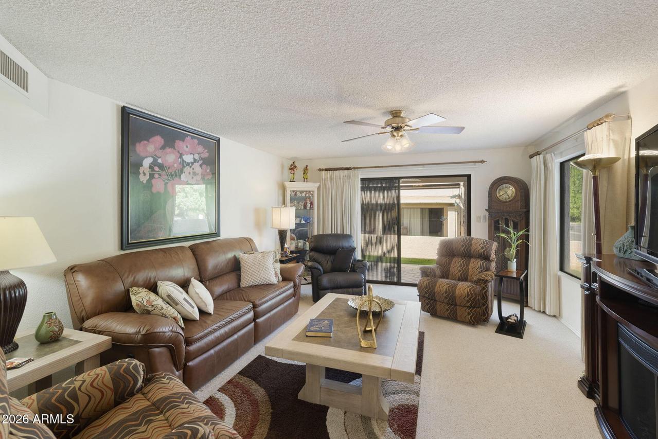 734 S Arrowwood Way, Mesa, AZ 85208
