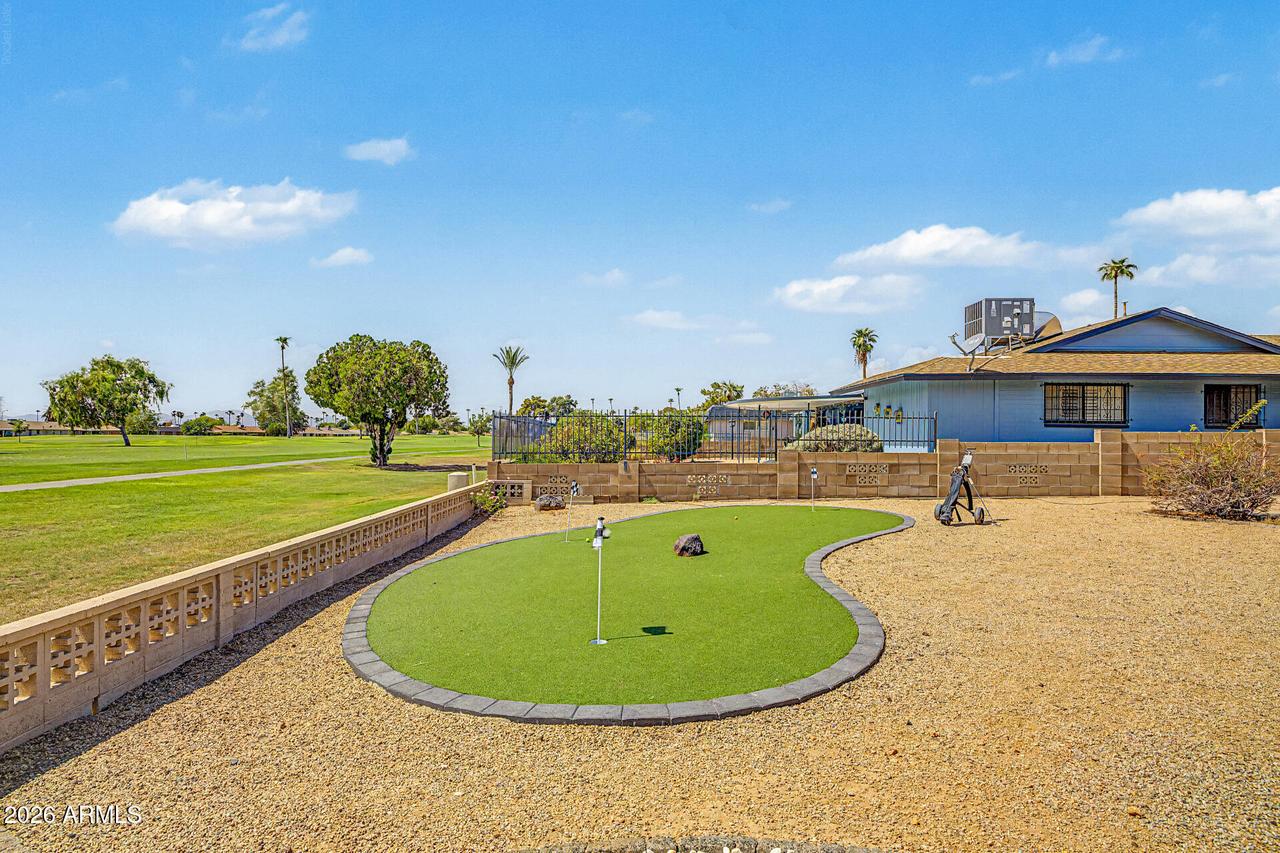 10940 W Tropicana Cir., Sun City, AZ 85351