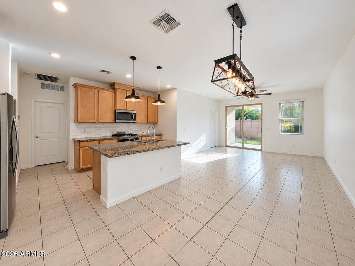 13278 N 144th Dr., Surprise, AZ 85379