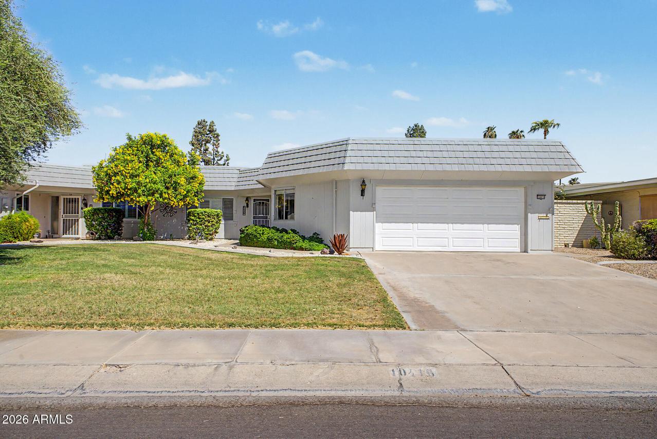 10416 W Hutton Dr., Sun City, AZ 85351
