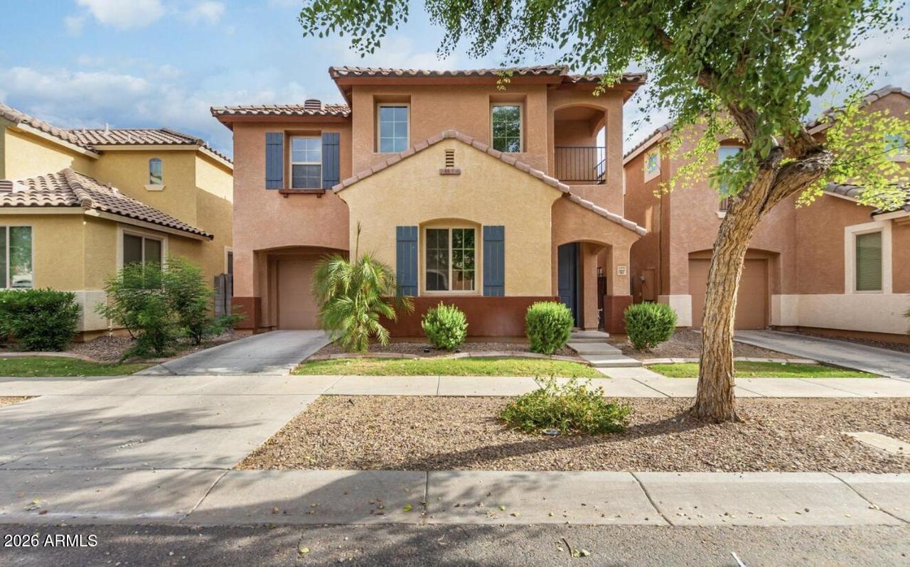 7827 W Cypress St., Phoenix, AZ 85035