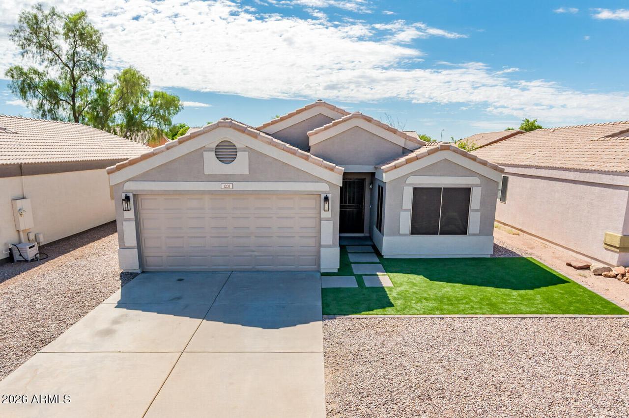 1231 W Diamond Ave., Apache Junction, AZ 85120