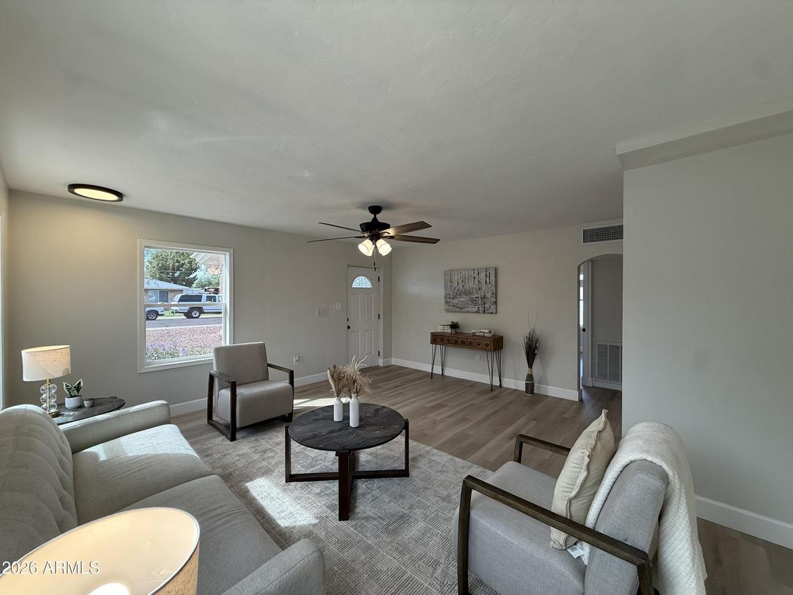 2710 E Amelia Ave., Phoenix, AZ 85016