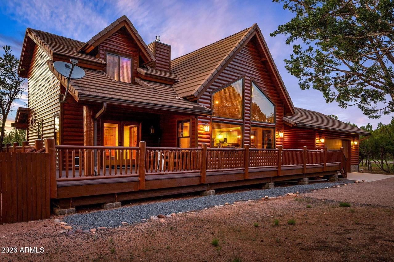2818 Constellation Ln., Overgaard, AZ 85933