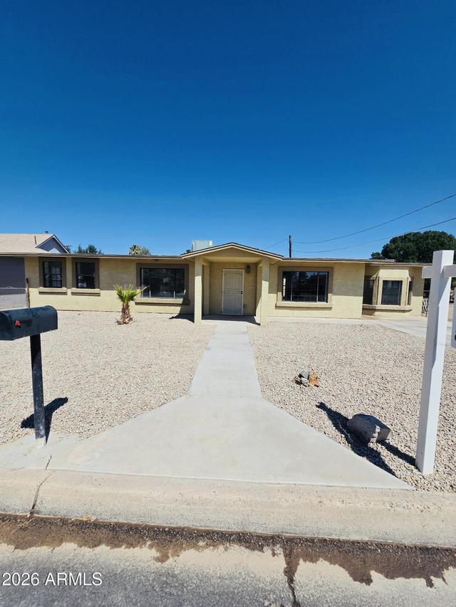 318 W 13th St., Safford, AZ 85546