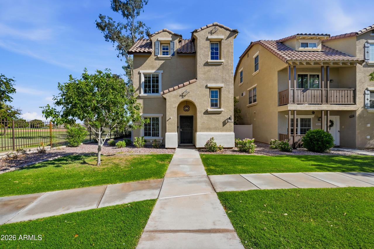 5612 S 21st Pl., Phoenix, AZ 85040